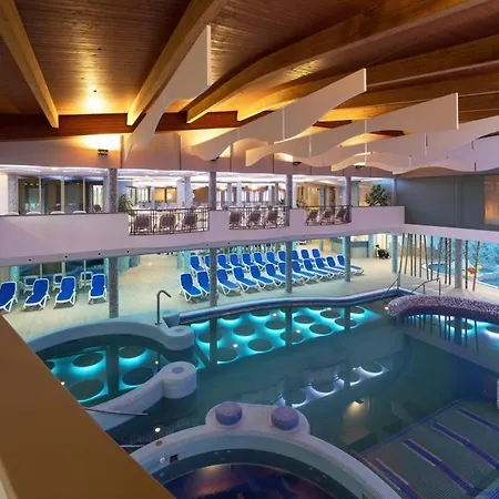 아파트 Goldvilla 잘라카로쉬