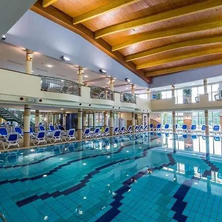 Goldvilla * 잘라카로쉬