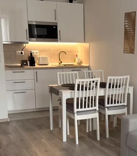Goldvilla